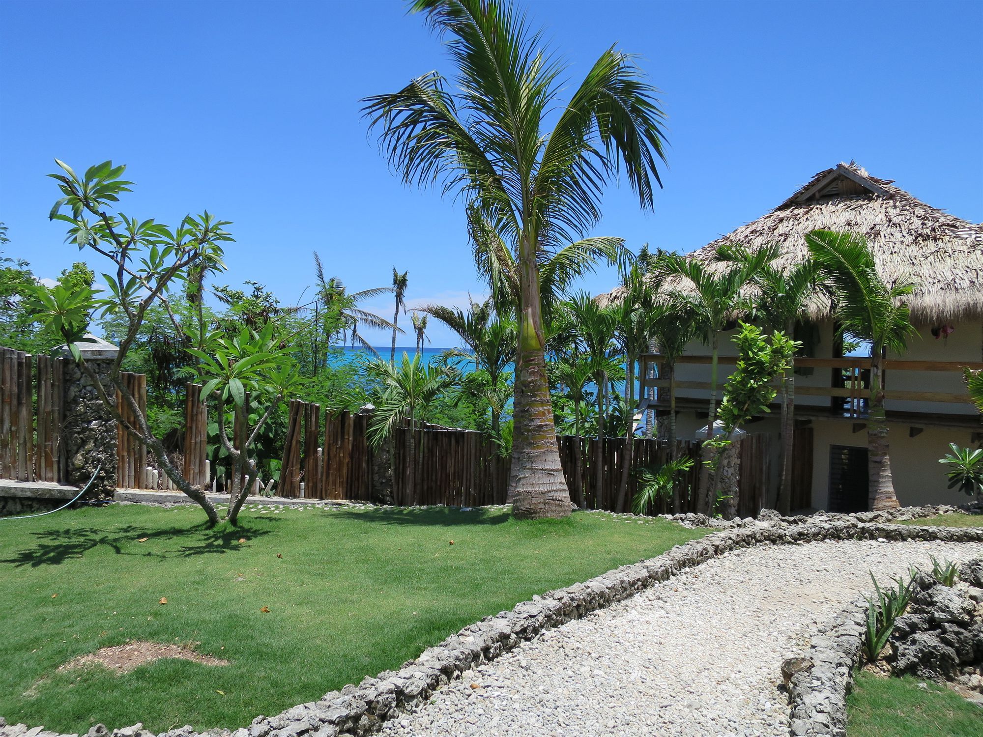 เทปานี บีช รีสอร์ต Hotel เกาะมาลาปัสกัว ภายนอก รูปภาพ